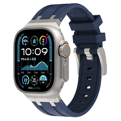 Ergonomic design with anti-sweat grooves on the Axon Band for Apple Watch made of liquid silicone