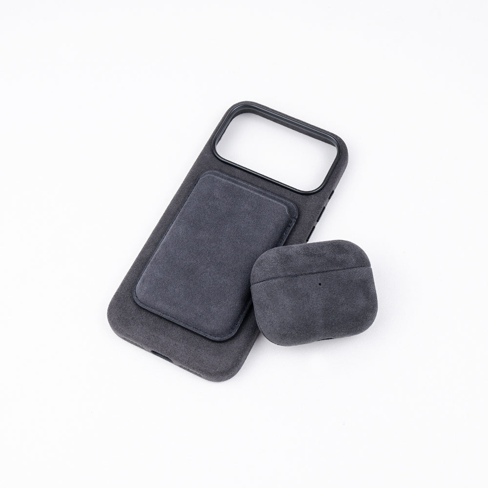 Velluto Case, MagSafe Wallet and AirPods Case in Graphite