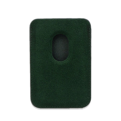 Velluto MagSafe Wallet in Forest Green, inner side with the thumb cutout